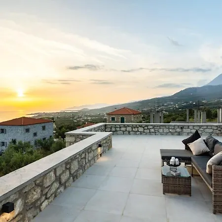 Mani Stone A Paradise Of Panoramic Views * Kotronion (West Mani)