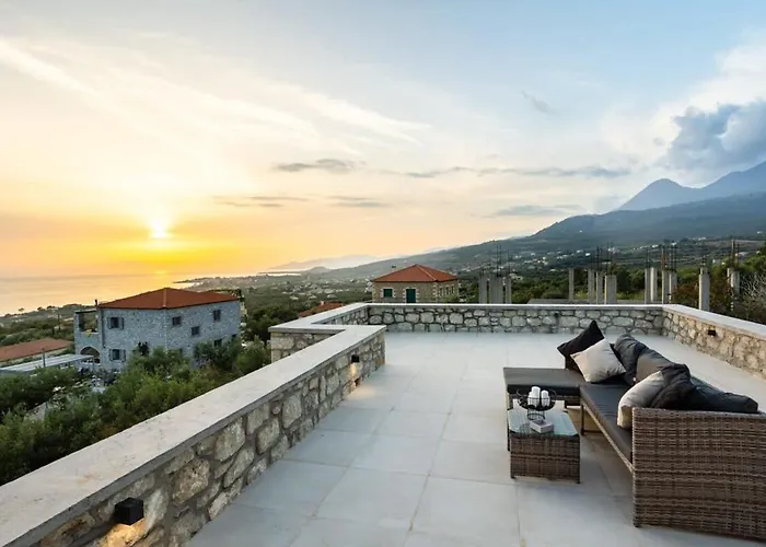 Mani Stone A Paradise Of Panoramic Views * Kotronion (West Mani)